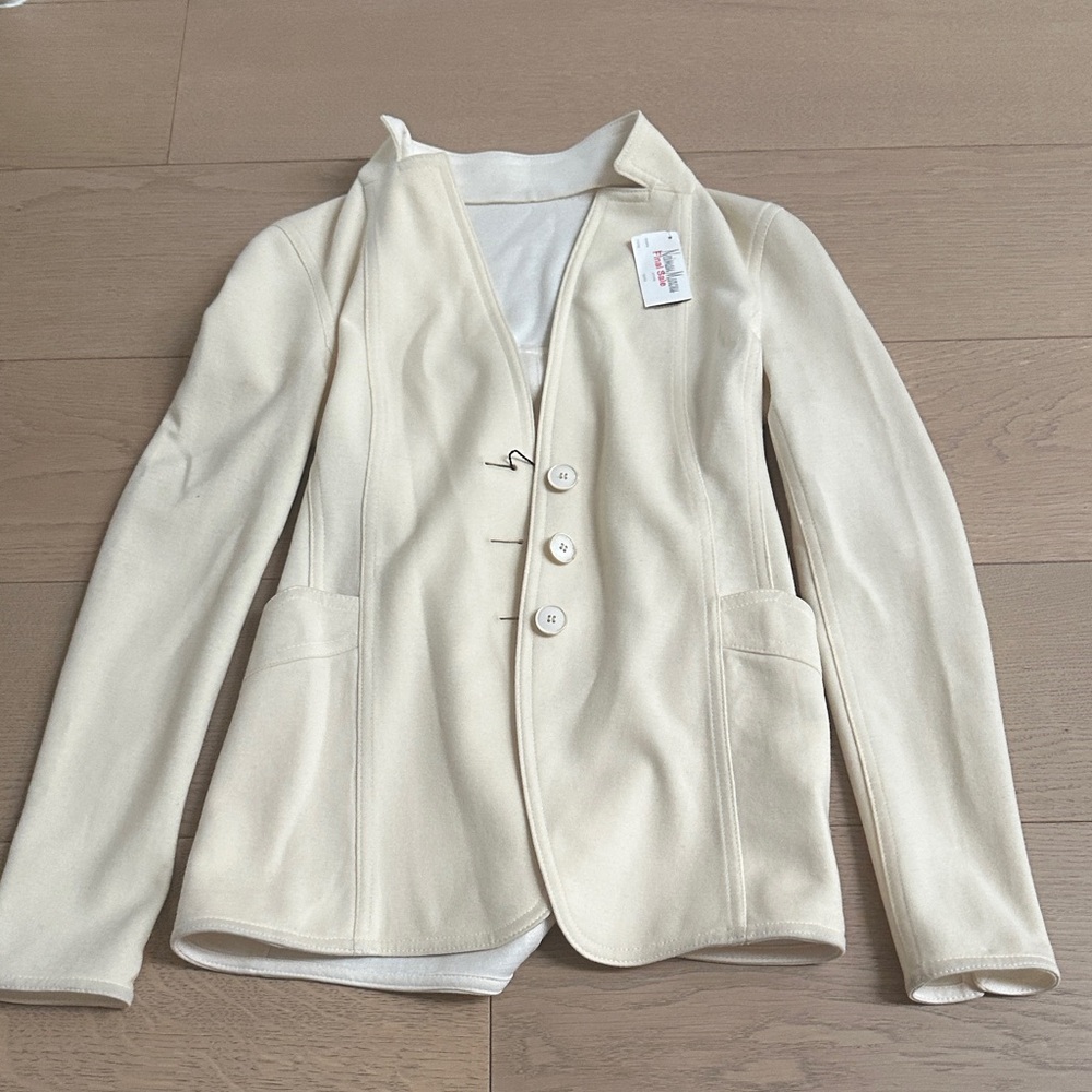 Neiman Marcus Ivory Reversible Blazer